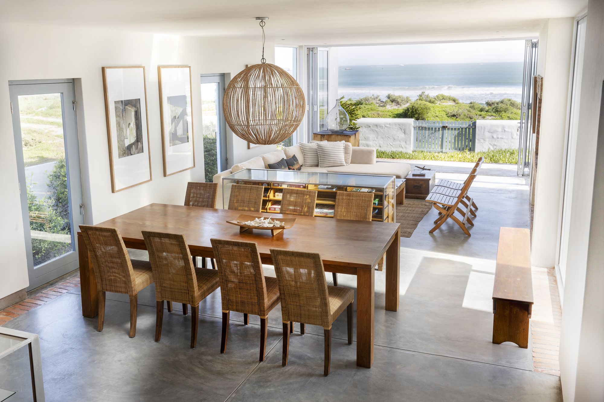 Bekkie interior view 7
